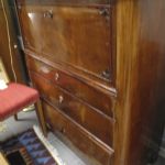 591 1643 SECRETAIRE